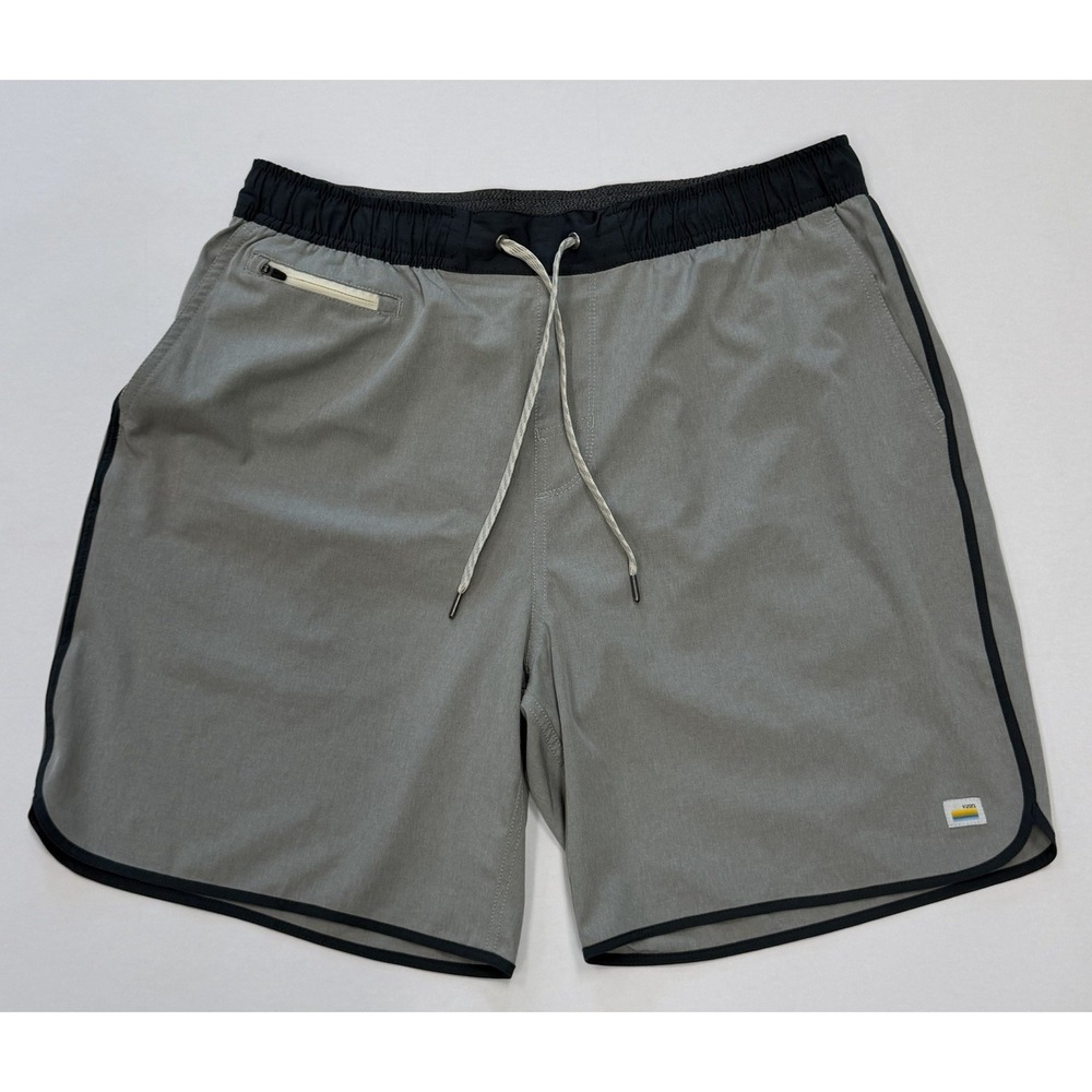 Vuori XL Banks Short 7" Inch Gray Black Shade Slub Stripe Contrasting Trim